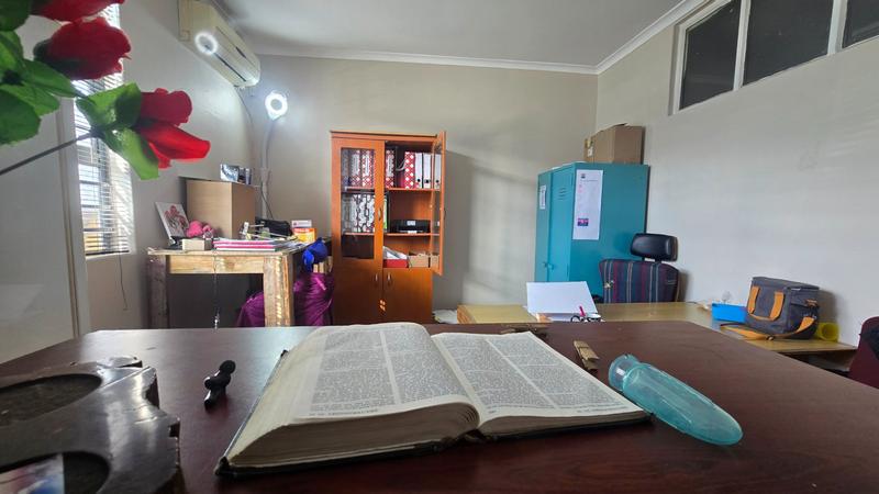 Commercial Property for Sale in Beaconvale Western Cape